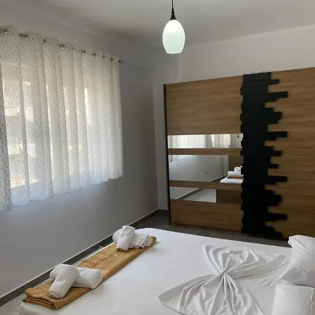 Dine Homes Lägenhet Vlorë